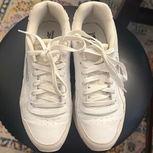 Reebok White Glide memory foam sneakers